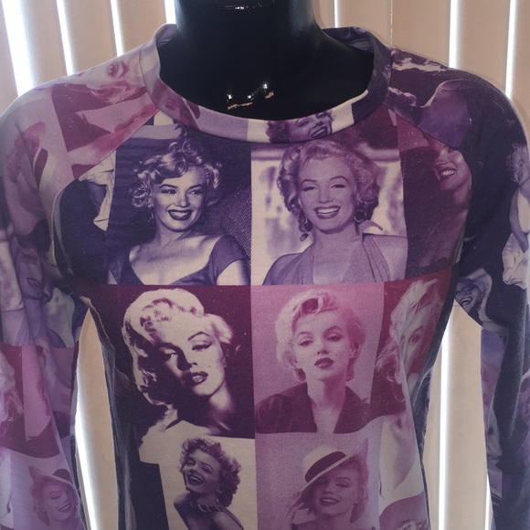 Marilyn Monroe Tops - Marilyn Monroe Graphic Long Sleeve Blouse